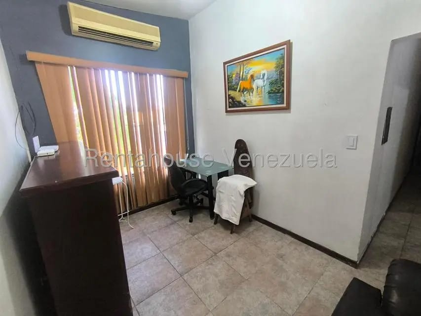 Casa (Duplex) en Venta en Los Tamarindos, Carabobo - 35