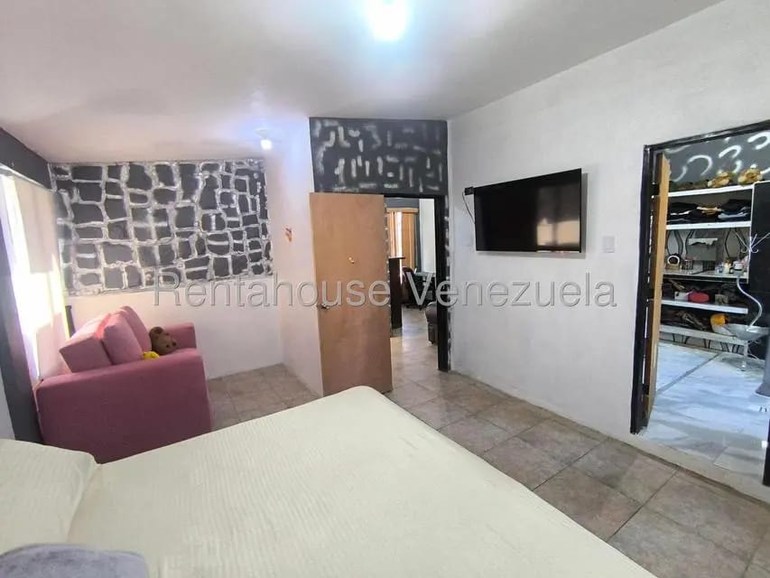 Casa (Duplex) en Venta en Los Tamarindos, Carabobo - 38