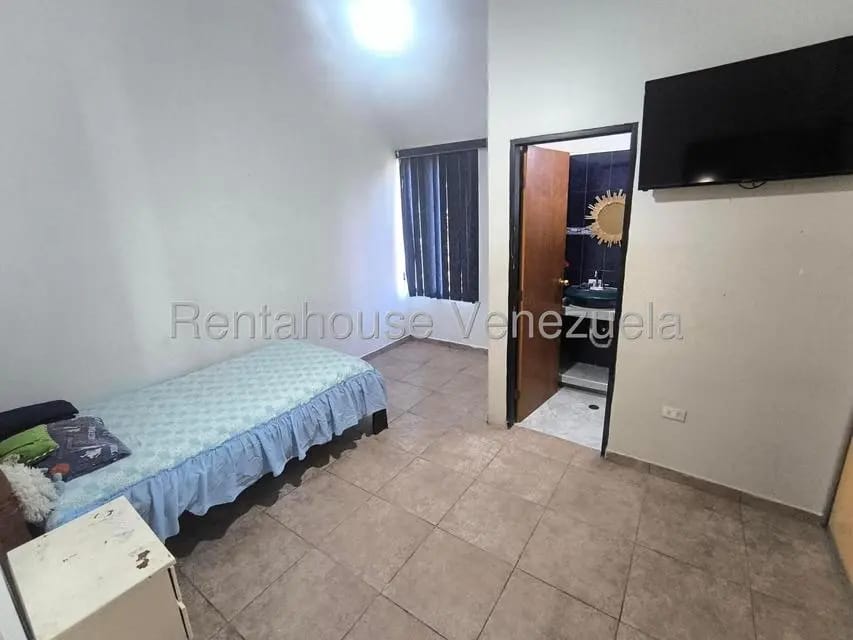 Casa (Duplex) en Venta en Los Tamarindos, Carabobo - 45