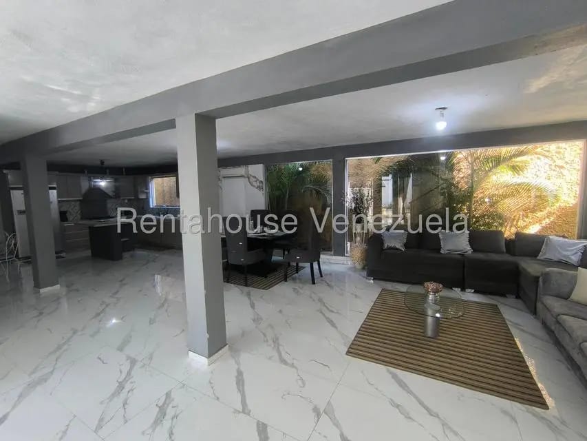 Casa (Duplex) en Venta en Los Tamarindos, Carabobo - 6