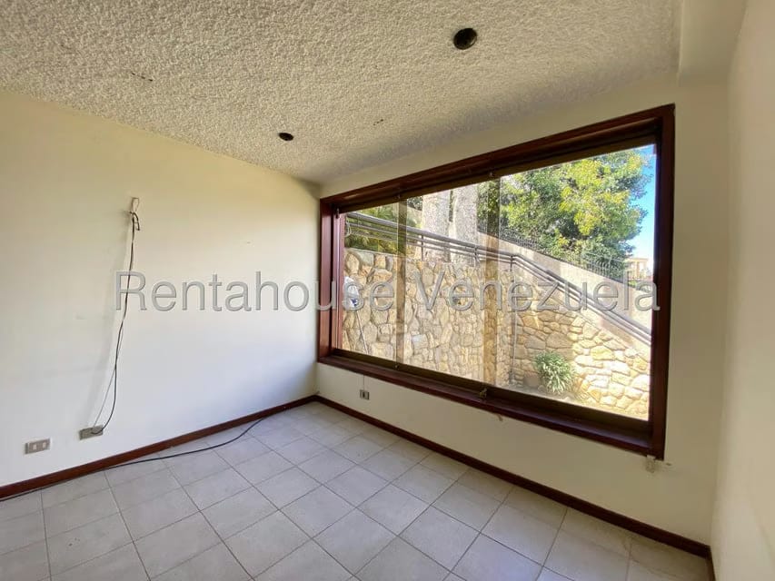 Casa (Multipes Niveles) en Venta en Cerro Verde, Distrito Metropolitano - 31