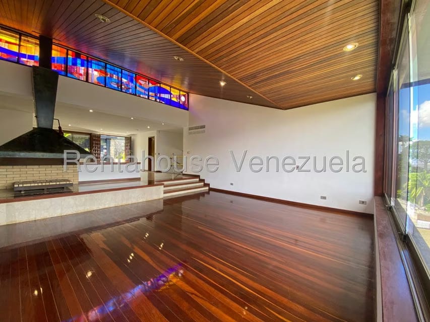 Casa (Multipes Niveles) en Venta en Cerro Verde, Distrito Metropolitano - 6