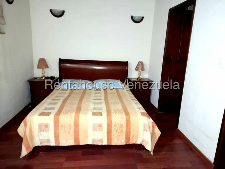 Casa (1 Nivel) en Venta en Oripoto, Distrito Metropolitano - 9