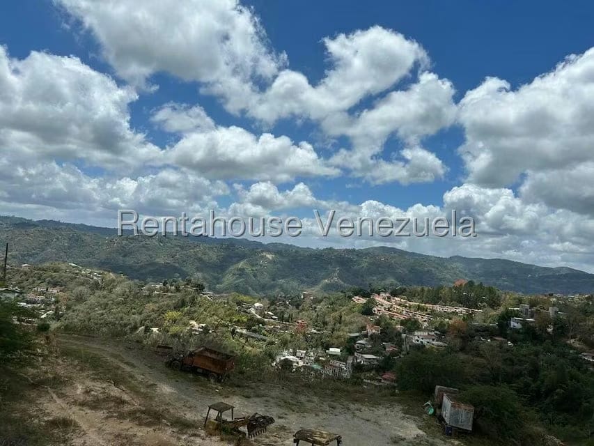Terreno (Residencial) en Venta en Corralito, Distrito Metropolitano - 3