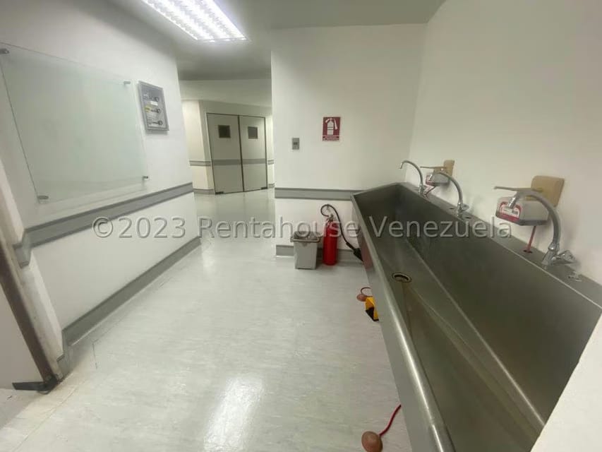 Negocios y Empresas (Medicina y Salud) en Venta en Santa Rosa de Lima, Distrito Metropolitano - 24