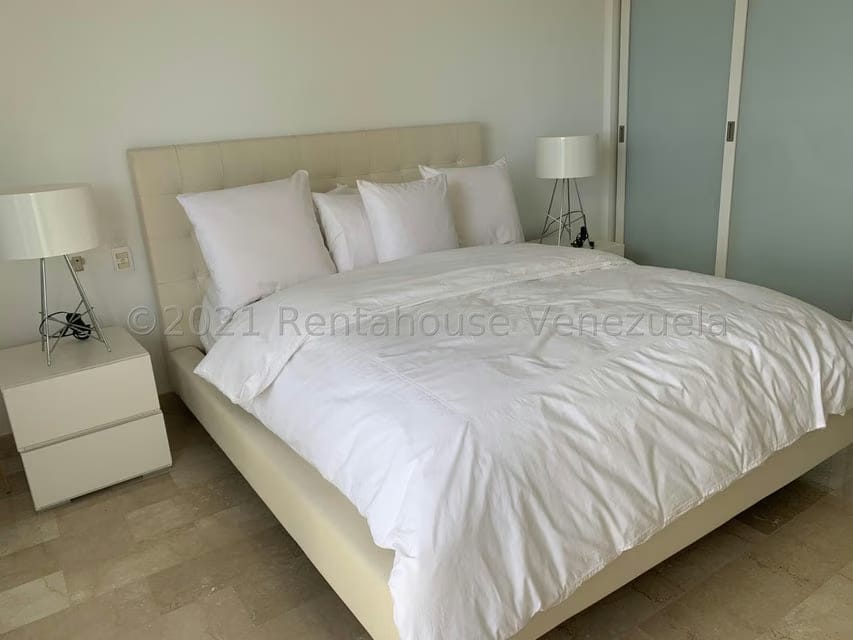 Casa (Multipes Niveles) en Venta en La Lagunita Country Club, Distrito Metropolitano - 34