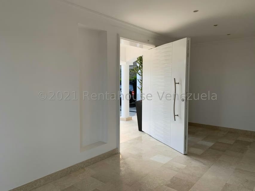 Casa (Multipes Niveles) en Venta en La Lagunita Country Club, Distrito Metropolitano - 5
