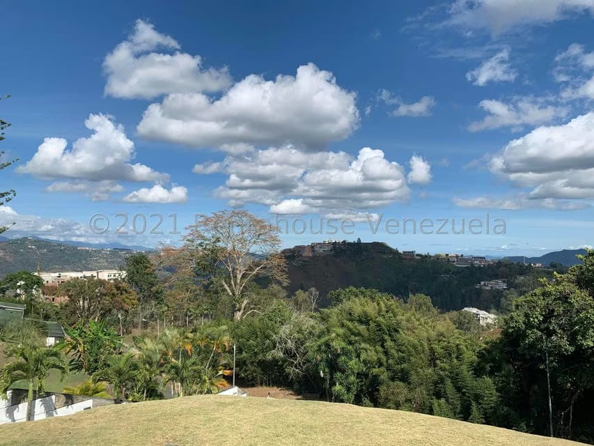 Casa (Multipes Niveles) en Venta en La Lagunita Country Club, Distrito Metropolitano - 64