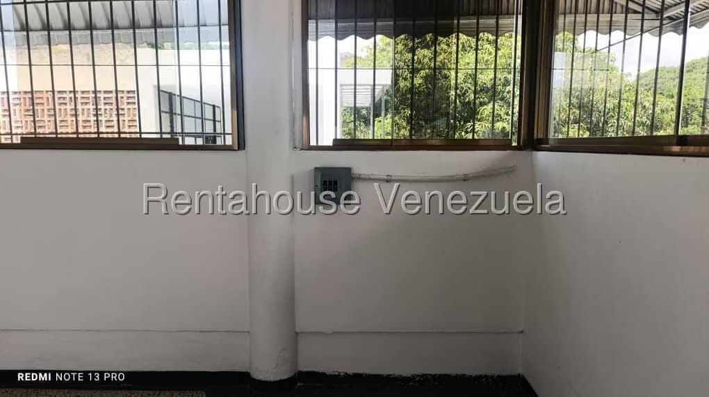 Comercial (Local Comercial) en Alquiler en Colinas de Bello Monte, Distrito Metropolitano - 4