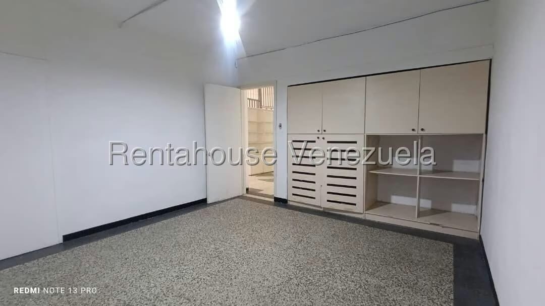 Comercial (Local Comercial) en Alquiler en Colinas de Bello Monte, Distrito Metropolitano - 9