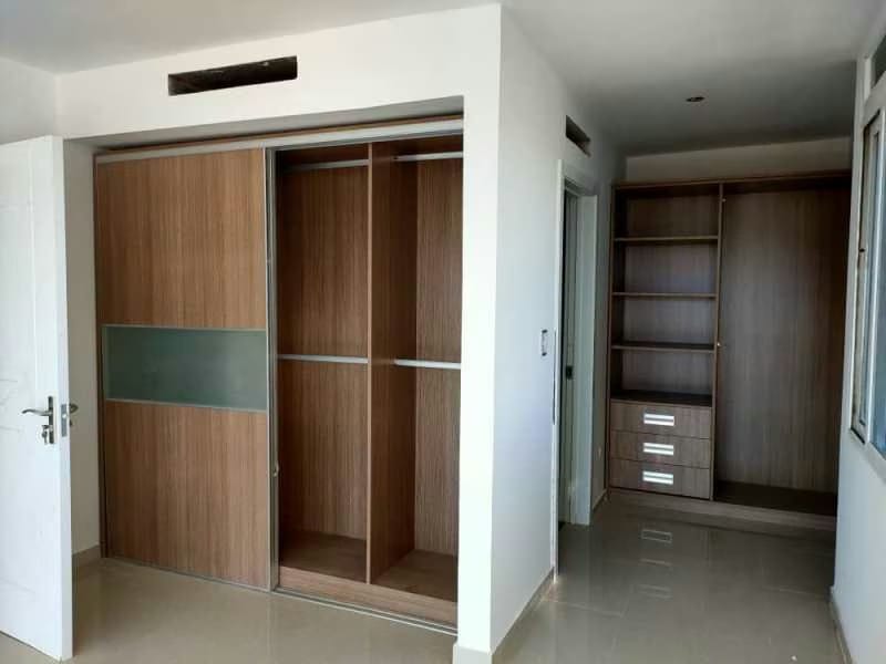 Apartamento 85 mts Urb. Dumar - 5