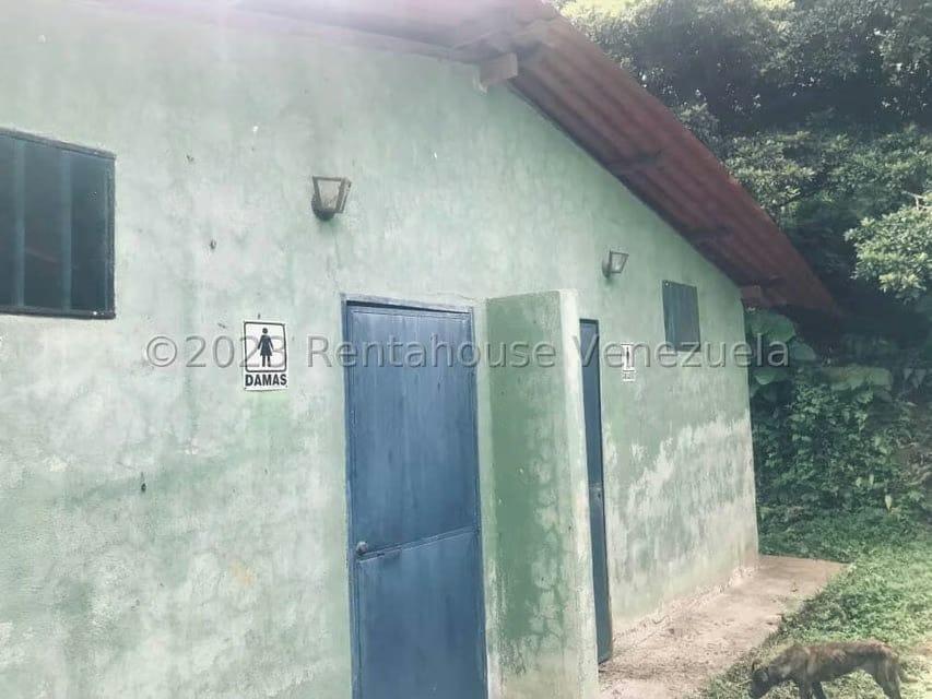 Terreno (Comercial) en Venta en La Virgencita, Vargas - 48