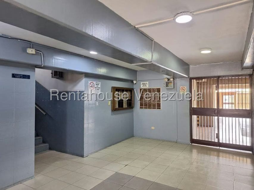 Comercial (Local Comercial) en Venta en Zona Oeste, Lara - 2