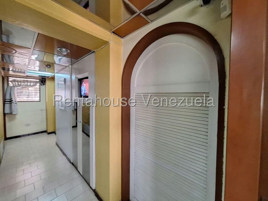Comercial (Local Comercial) en Venta en Zona Oeste, Lara - 18