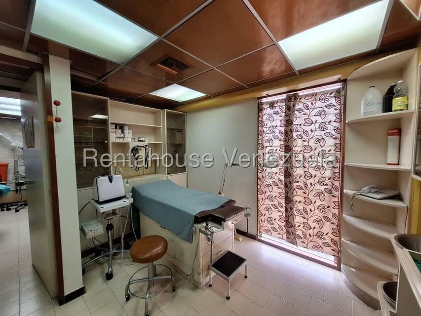 Comercial (Local Comercial) en Venta en Zona Oeste, Lara - 22