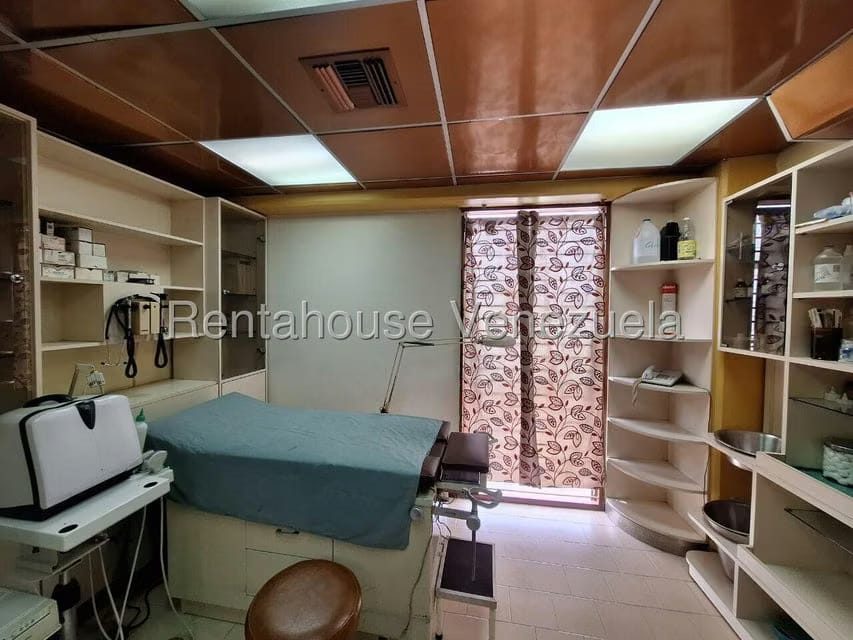 Comercial (Local Comercial) en Venta en Zona Oeste, Lara - 23
