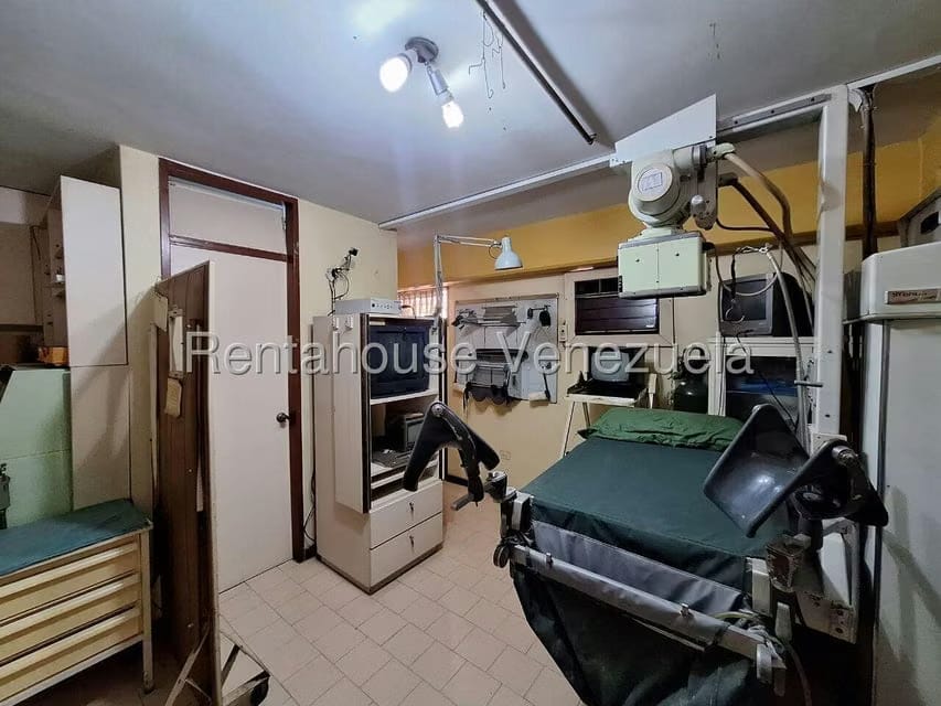 Comercial (Local Comercial) en Venta en Zona Oeste, Lara - 31