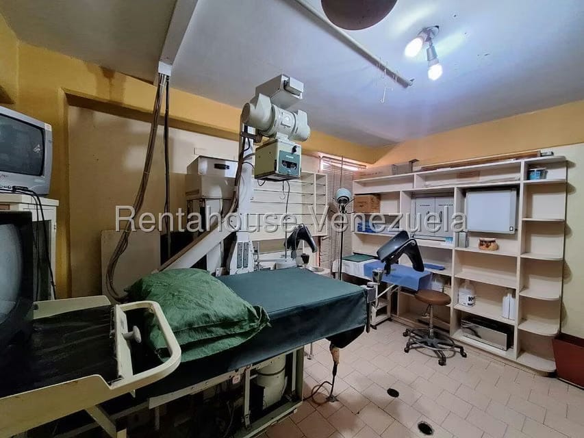 Comercial (Local Comercial) en Venta en Zona Oeste, Lara - 32