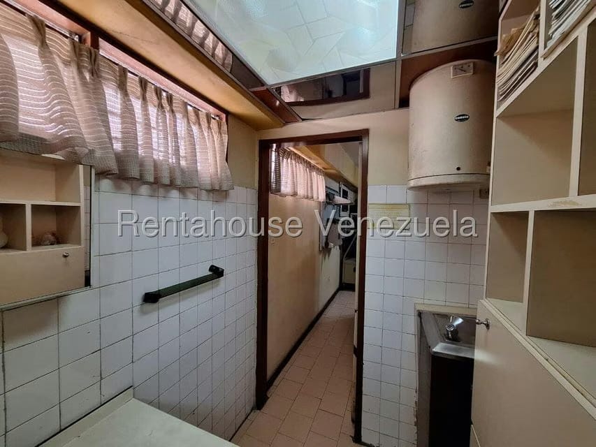 Comercial (Local Comercial) en Venta en Zona Oeste, Lara - 33