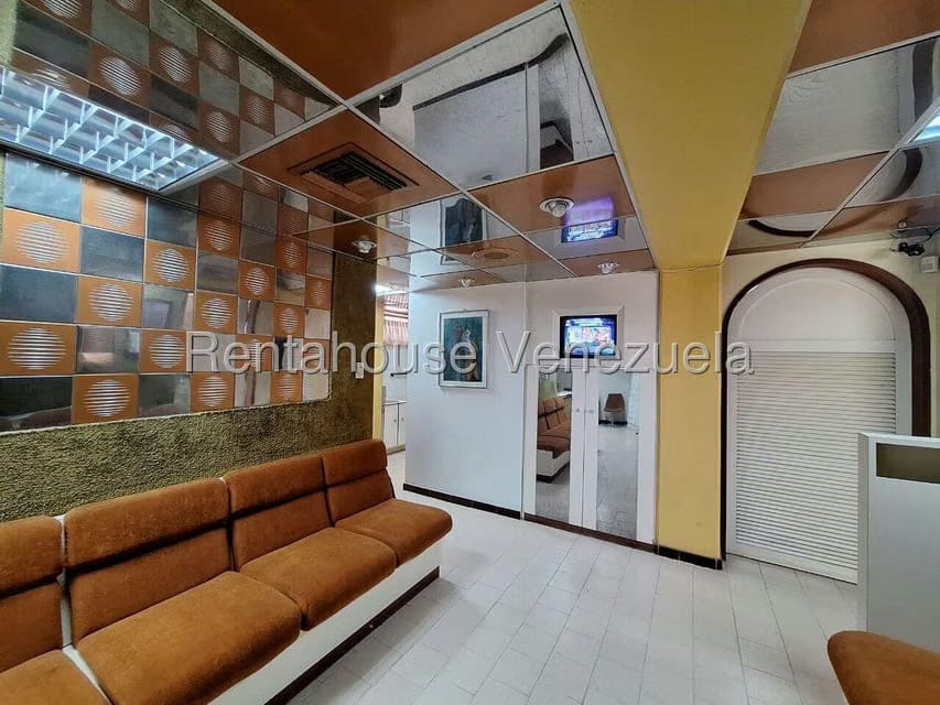 Comercial (Local Comercial) en Venta en Zona Oeste, Lara - 6