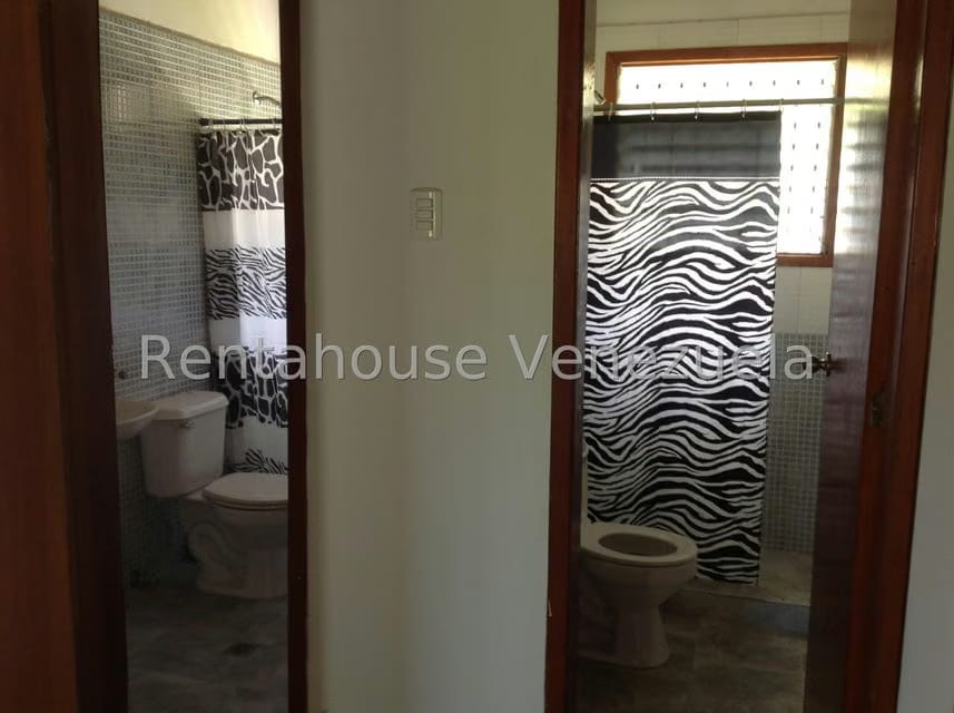Casa (1 Nivel) en Venta en Flor de Mayo, Miranda - 7