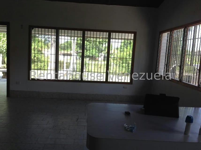 Casa (1 Nivel) en Venta en Flor de Mayo, Miranda - 9