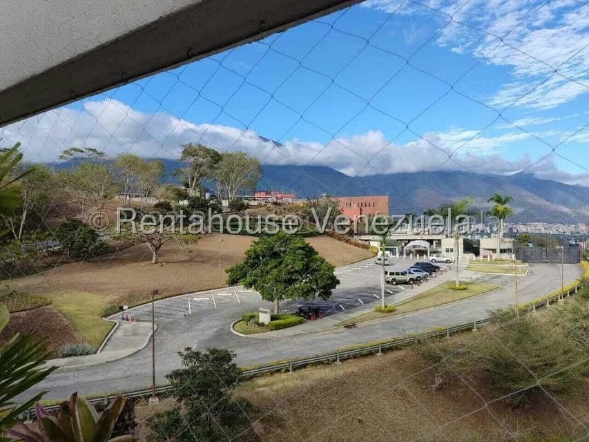 Apartamento (Penthouse) en Venta en Colinas de Valle Arriba, Distrito Metropolitano - 39