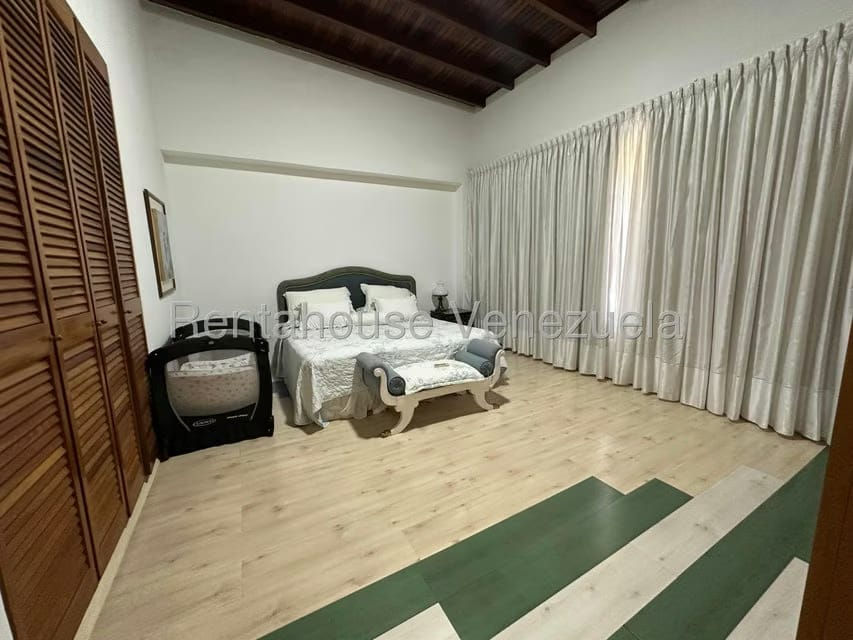 Apartamento (Penthouse) en Venta en Colinas de Valle Arriba, Distrito Metropolitano - 52