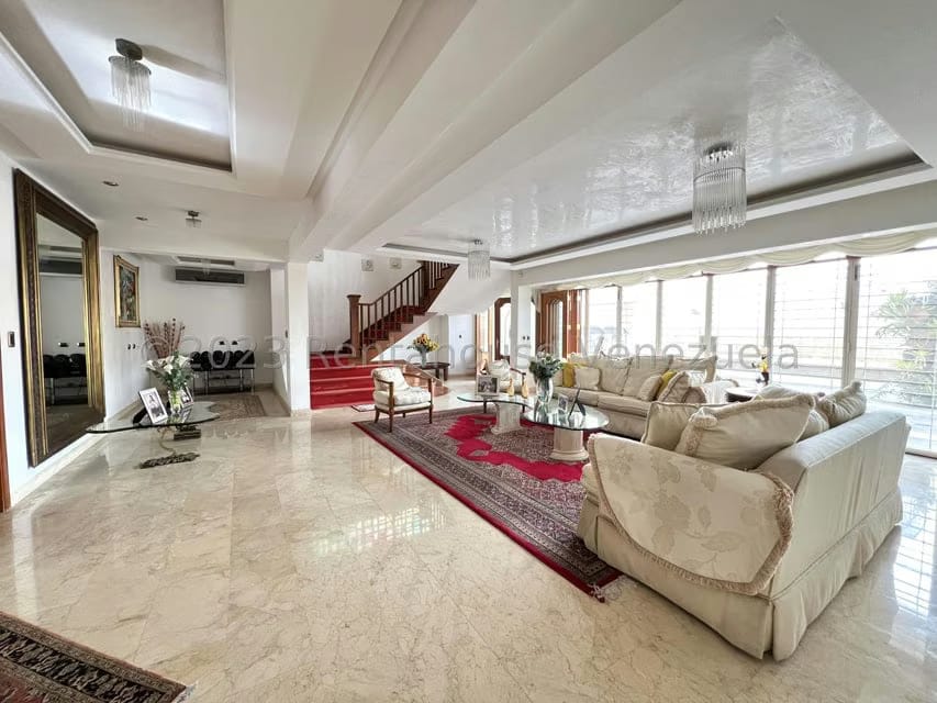 Casa (Duplex) en Venta en El Cafetal, Distrito Metropolitano - 11