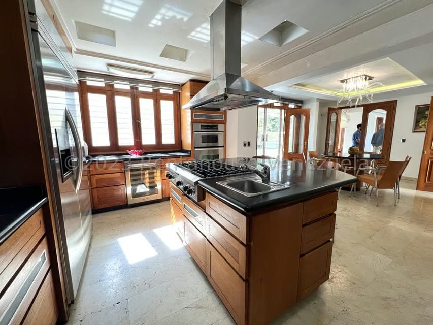 Casa (Duplex) en Venta en El Cafetal, Distrito Metropolitano - 20