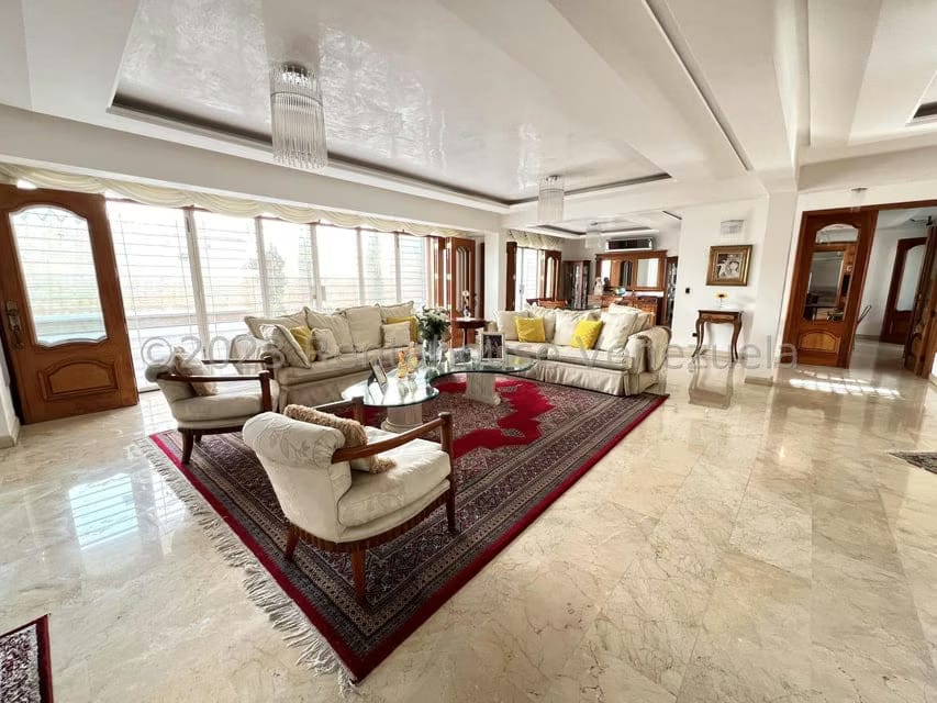 Casa (Duplex) en Venta en El Cafetal, Distrito Metropolitano - 7