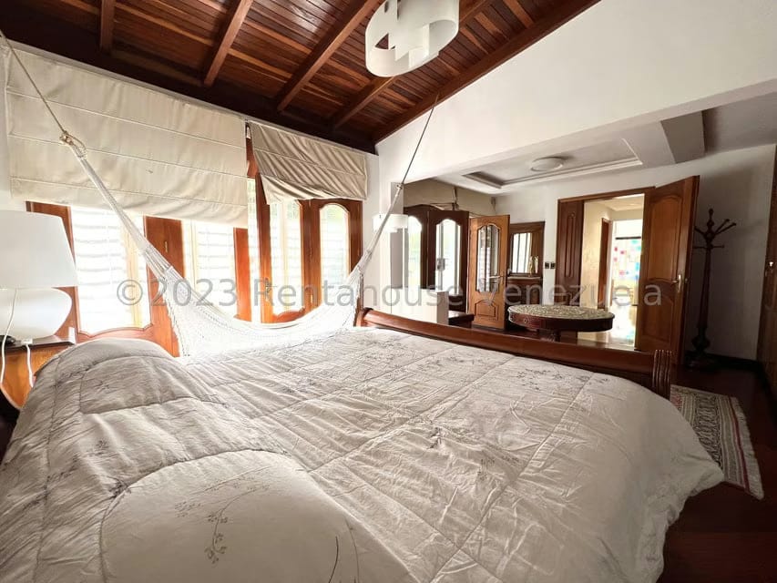 Casa (Duplex) en Venta en El Cafetal, Distrito Metropolitano - 61