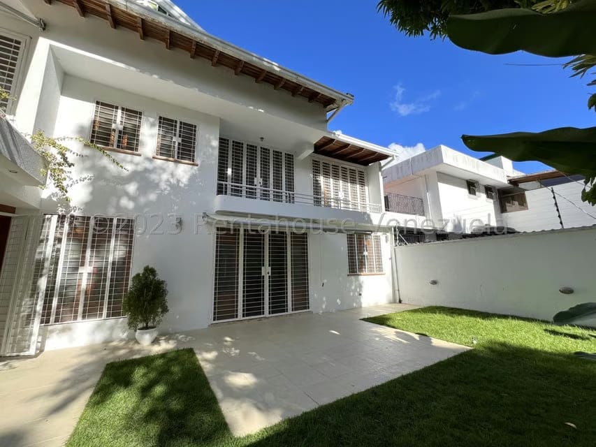 Casa (Duplex) en Venta en El Cafetal, Distrito Metropolitano - 79