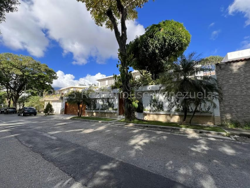 Casa (Duplex) en Venta en El Cafetal, Distrito Metropolitano - 87
