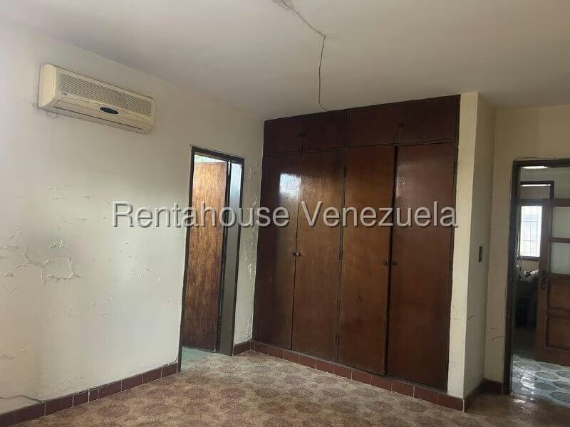 Apartamento (1 Nivel) en Venta en Zona Este, Lara - 21
