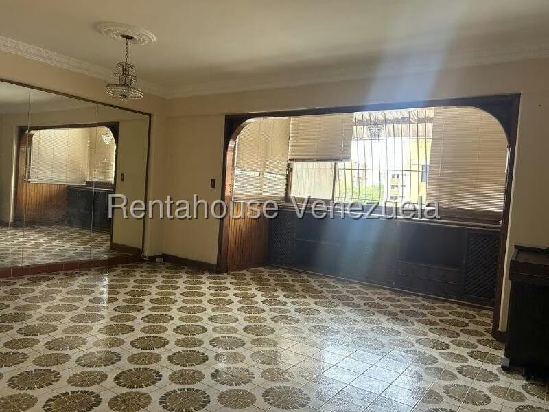 Apartamento (1 Nivel) en Venta en Zona Este, Lara - 6