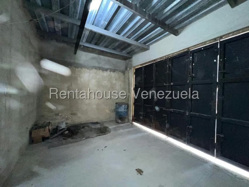 Comercial (Local Comercial) en Alquiler en Centro, Lara - 3