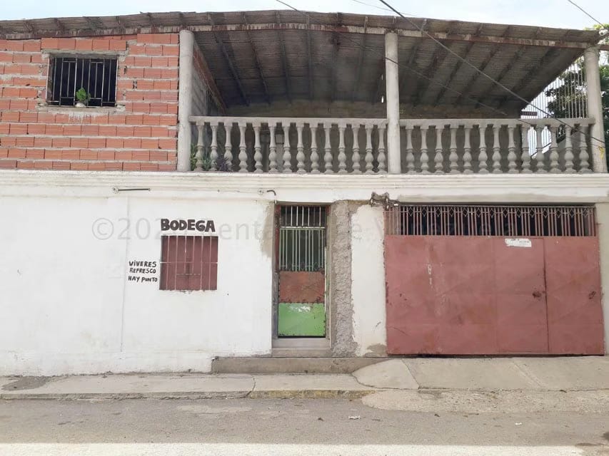 Comercial (Local Comercial) en Venta en Centro, Falcon - 2