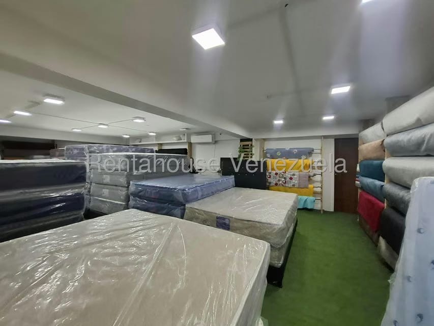 Comercial (Local Comercial) en Venta en Avenida Bolivar, Aragua - 24