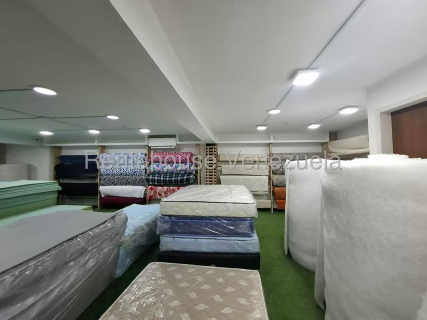 Comercial (Local Comercial) en Venta en Avenida Bolivar, Aragua - 28