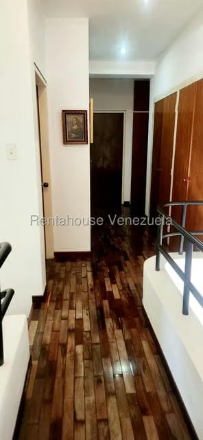 Townhouse (Duplex) en Venta en Monterrey, Distrito Metropolitano - 24