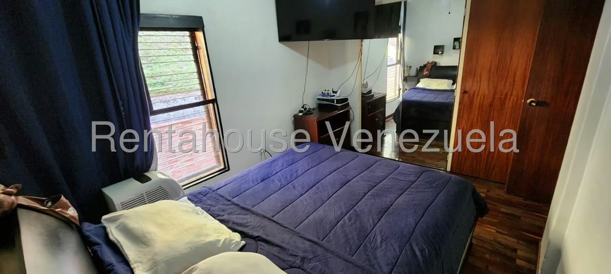 Townhouse (Duplex) en Venta en Monterrey, Distrito Metropolitano - 32