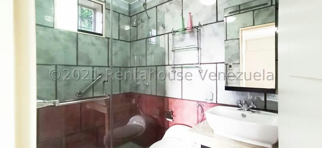 Casa (1 Nivel) en Venta en Oripoto, Distrito Metropolitano - 40