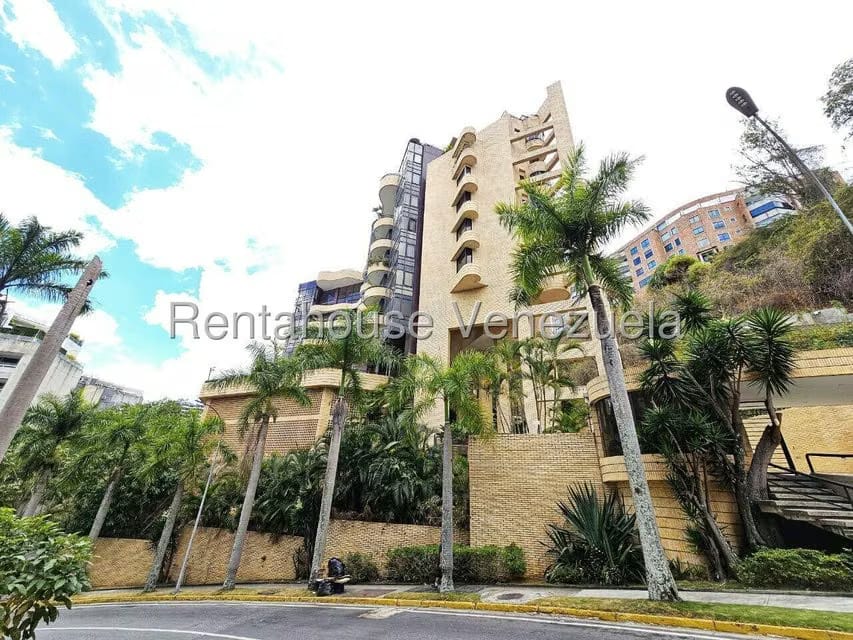 Apartamento (Penthouse) en Venta en Colinas de Valle Arriba, Distrito Metropolitano