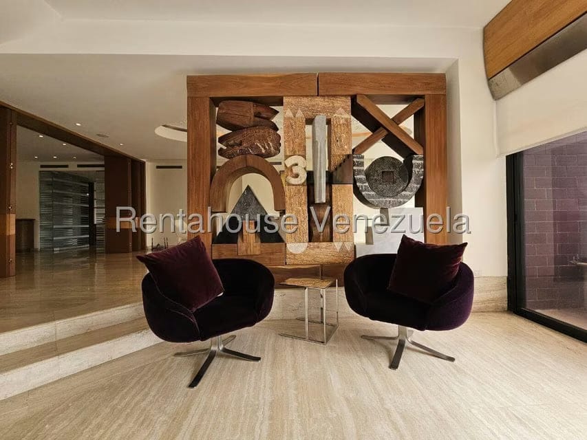 Apartamento (Penthouse) en Venta en Colinas de Valle Arriba, Distrito Metropolitano - 11