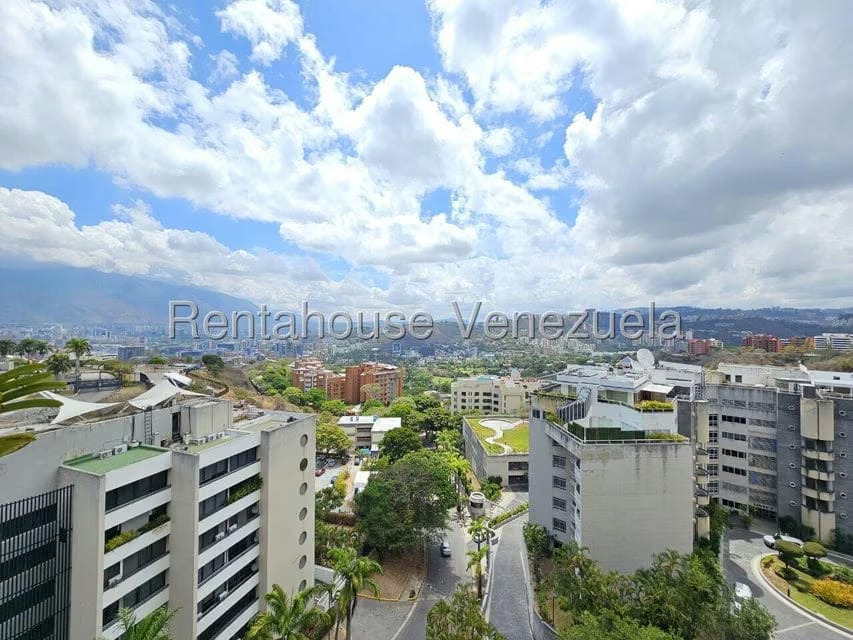 Apartamento (Penthouse) en Venta en Colinas de Valle Arriba, Distrito Metropolitano - 15
