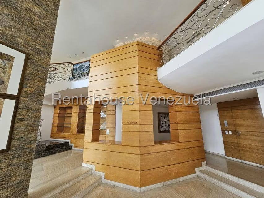 Apartamento (Penthouse) en Venta en Colinas de Valle Arriba, Distrito Metropolitano - 16