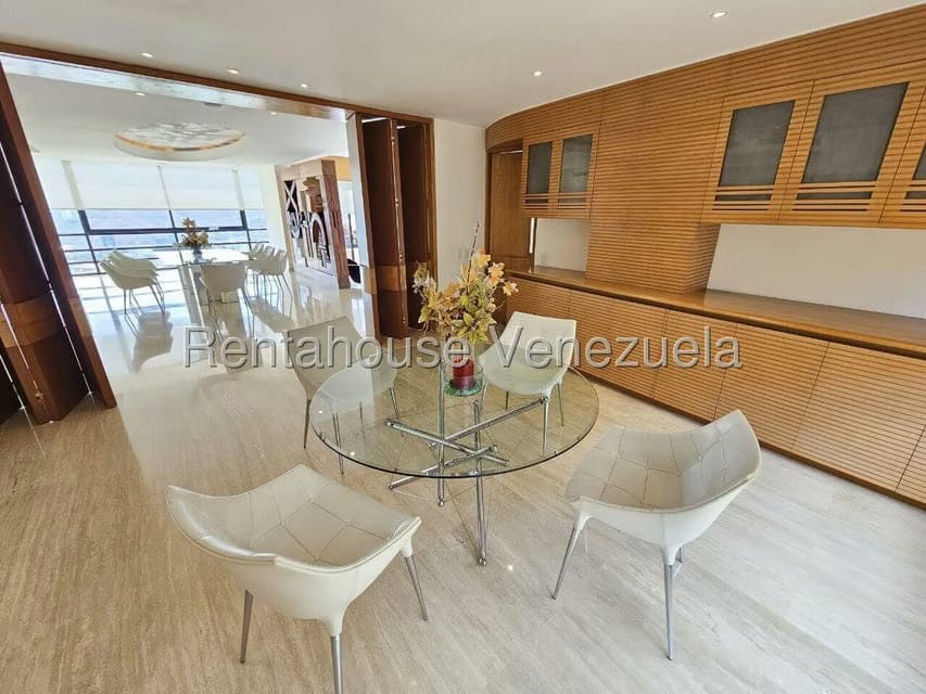 Apartamento (Penthouse) en Venta en Colinas de Valle Arriba, Distrito Metropolitano - 21