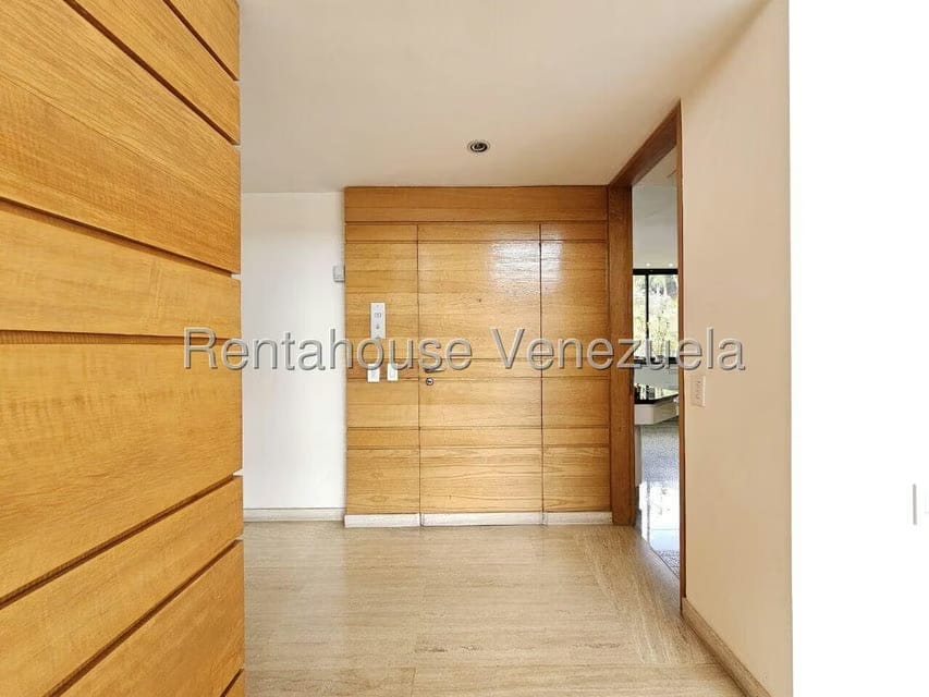 Apartamento (Penthouse) en Venta en Colinas de Valle Arriba, Distrito Metropolitano - 4