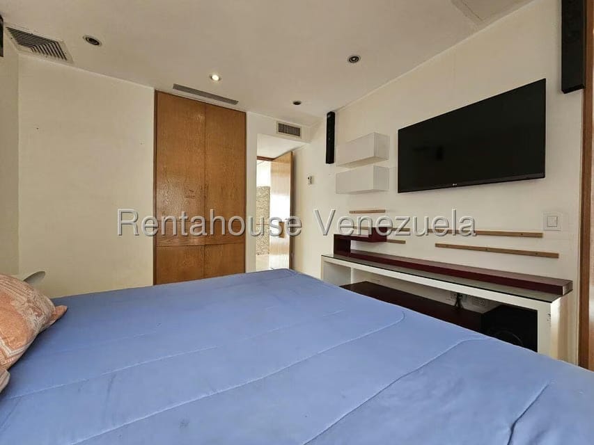 Apartamento (Penthouse) en Venta en Colinas de Valle Arriba, Distrito Metropolitano - 48